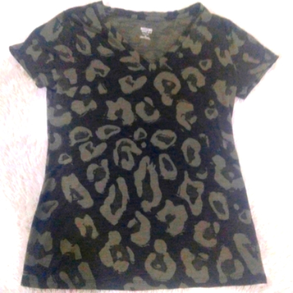 Women's cheetah print boyfriend shirt.